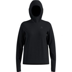 Bluza z kapturem Odlo Mid layer hoody ESSENTIAL THERMAL. Czarne bluzy damskie Odlo, na jesień, uniwersalny, bez wzorów, z elastanu, z kapturem. Za 339.99 zł.