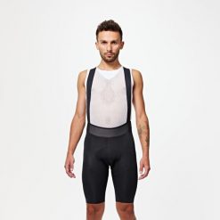 Second Life - Spodenki rowerowe szosowe Van Rysel Racer 3 - Stan Dobry. Czarne szorty męskie VAN RYSEL, l, bez wzorów, z poliesteru. Za 134.99 zł.