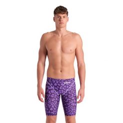 Strój startowy pływacki męskiArena ST Next LE Jammer Leopard. Fioletowe kąpielówki męskie Arena, m, bez wzorów, do pływania. Za 429.99 zł.
