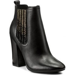 Botki GUESS - Luna FLLUN3 LEA10 BLACK. Botki damskie marki Guess. W wyprzedaży za 459.00 zł.