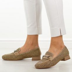 Brązowe półbuty damskie, mokasyny M.Daszyński Sa268-6. Brązowe mokasyny damskie M.Daszyński, na jesień, z aplikacjami, z jeansu, casualowe, bez obcasa, na obcasie, bez zapięcia. W wyprzedaży za 179.10 zł.