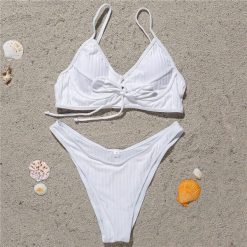 Bikini push-up plażowe z regulowanymi ramiączkami Arub. Brązowe bikini damskie Intica, l, bez wzorów. W wyprzedaży za 139.00 zł.
