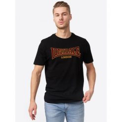 T-shirt o wąskim kroju Lonsdale Classic. Czarne t-shirty męskie Lonsdale, bez wzorów, sportowe, bez kołnierzyka. Za 184.00 zł.