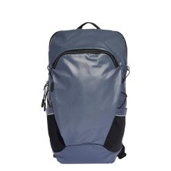 Plecak Gym. Czarne plecaki damskie Adidas, bez wzorów, z materiału. W wyprzedaży za 136.95 zł.