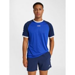 Koszulka Hummel Pulse Stripe. Niebieskie koszulki sportowe męskie Hummel, bez wzorów, bez kołnierzyka, bez ramiączek, do piłki nożnej. Za 214.50 zł.