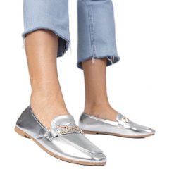 Srebrne eleganckie mokasyny z cyrkoniami srebrny. Szare mokasyny damskie ze skóry ekologicznej, eleganckie. Za 75.95 zł.