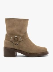 Oliwkowe botki biker boots. Zielone botki damskie Brawo sp. z o.o., z jeansu, eleganckie, za kostkę, bez obcasa, na obcasie, bez zapięcia. Za 499.99 zł.