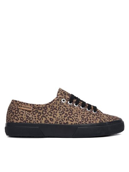 Superga Tenisówki 3790 S6151HW Brązowy. Brązowe trampki i tenisówki damskie Superga, bez wzorów, bez zapięcia. Za 279.99 zł.