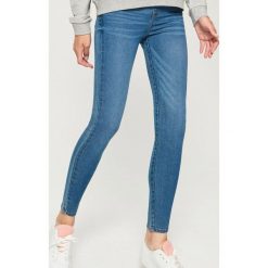 Jegginsy - Niebieski. Niebieskie legginsy damskie Sinsay, z jeansu. Za 49.99 zł.