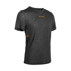 Koszulka wełniana Daehlie Sportswear Performance. Zielone koszulki sportowe męskie DAEHLIE, s, bez wzorów, z dzianiny, bez kołnierzyka, bez ramiączek, do biegania. Za 362.50 zł.