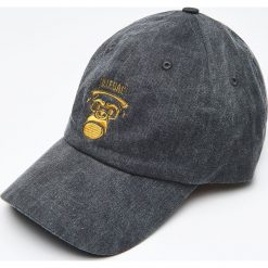 Czapka z daszkiem - Szary. Czapki i kapelusze damskie marki Cropp. Za 34.99 zł.