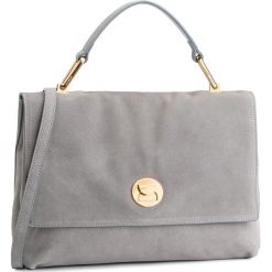 Torebka COCCINELLE - DD1 Liya Suede E1 DD1 18 01 01 Lunar/Lunar N03. Szare torebki do ręki damskie Coccinelle, bez wzorów, ze skóry, klasyczne, duże, bez dodatków. W wyprzedaży za 899.00 zł.