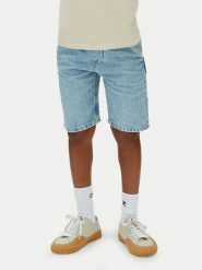 Calvin Klein Jeans Szorty jeansowe Skater LVCKSJC41B Niebieski jasny Relaxed Fit. Niebieskie szorty dla chłopców Calvin Klein Jeans, bez wzorów, z bawełny. Za 229.99 zł.