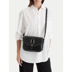 Torebka Beverly Hills Polo Club. Czarne listonoszki damskie Beverly Hills Polo Club, bez wzorów, bez dodatków. Za 158.99 zł.