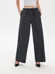 Spodnie wide leg - szary. Szare spodnie materiałowe damskie Sinsay, l, bez wzorów. W wyprzedaży za 22.99 zł.