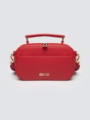 Torebka damska do ręki z dwoma dodatkowymi paskami czerwona Maro 603. Czerwone plecaki damskie Big Star, bez wzorów, z bawełny, eleganckie, bez dodatków. Za 179.99 zł.