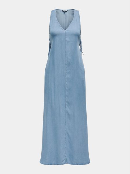 ONLY Sukienka letnia Brighton 15318546 Niebieski Loose Fit. Niebieskie sukienki damskie Only, na lato, xs, bez wzorów, z wiskozy, bez kołnierzyka, bez ramiączek. Za 229.99 zł.