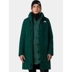 Płaszcz Zimowy Damski The North Face W Suzanne Triclimate 2.0. Zielone kurtki damskie The North Face, na zimę, bez wzorów, z puchu, bez kaptura. W wyprzedaży za 1,529.15 zł.