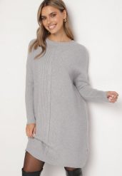 Jasnoszara Dzianinowa Sukienka o Prostym Kroju i Wzorzystym Splocie Melisira. Szare sukienki damskie Born2be, na co dzień, m, bez wzorów, z dzianiny, eleganckie, bez kołnierzyka, bez ramiączek, maxi, proste. Za 44.99 zł.
