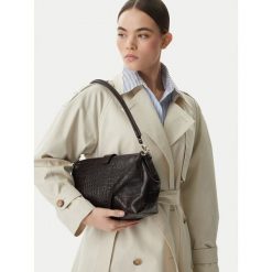 Torebka Balagan. Brązowe torebki do ręki damskie BALAGAN, bez wzorów, klasyczne, bez dodatków. Za 999.99 zł.