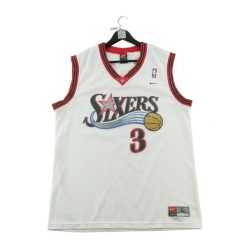 Second life - Koszulka męska NBA Nike Allen Iverson - Jak nowy. Białe koszulki sportowe męskie Nike, l, bez wzorów, z materiału, bez kołnierzyka, bez ramiączek, na fitness i siłownię. Za 298.16 zł.