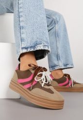 Brązowe Sneakersy w Stylu Tenisówek na Grubej Podeszwie z Tłoczeniem i Perłami Asortte. Brązowe obuwie sportowe damskie Born2be, bez wzorów, z jeansu, tenisowe. Za 109.99 zł.