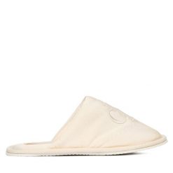 Kapcie Calvin Klein Jeans. Kapcie damskie Calvin Klein Jeans, bez wzorów, z jeansu. Za 209.99 zł.