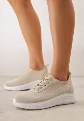 Beżowe Minimalistyczne Buty Sportowe z Siateczki na Tłoczonej Podeszwie Zanera. Brązowe obuwie sportowe damskie Born2be, bez wzorów, z jeansu, na fitness i siłownię. Za 79.99 zł.