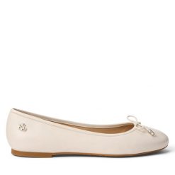 Baleriny LAUREN RALPH LAUREN. Baleriny damskie Lauren Ralph Lauren, bez wzorów, bez obcasa. Za 379.99 zł.
