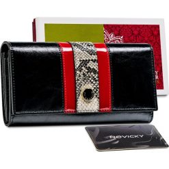 Portfel skórzany Peterson czerwony wężowy wzór PTN ST-467. Czerwone portfele damskie Peterson, bez wzorów, ze skóry. Za 125.99 zł.