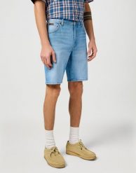 MESKIE SPODENKI WRANGLER TEXAS SHORTS SLATE SHADE 112362508. Szorty męskie Wrangler, bez wzorów. Za 169.99 zł.