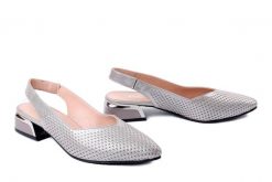 BOCCATO 049.5908 vizon saten, czółenka damskie. Żółte czółenka damskie Boccato, bez wzorów, ze skóry, bez obcasa, na obcasie, bez zapięcia. Za 314.41 zł.