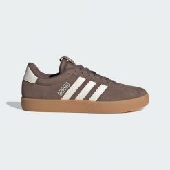 Buty VL Court 3.0. Białe obuwie sportowe damskie Adidas, bez wzorów, ze skóry, trekkingowe. Za 299.00 zł.