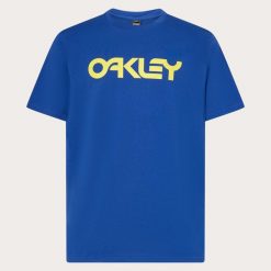 Oakley Koszulka Mark Ii 2.0 Foa404011-671. Niebieskie koszulki sportowe męskie Oakley, m, bez wzorów, bez kołnierzyka, bez ramiączek, trekkingowe. Za 77.99 zł.