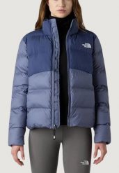 Kurtka puchowa Kobieta THE NORTH FACE W SAIKURU JACKET. Niebieskie kurtki damskie The North Face, m, bez wzorów, z poliesteru, bez kaptura. Za 745.25 zł.