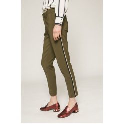 Scotch & Soda - Spodnie. Legginsy damskie Scotch & Soda. W wyprzedaży za 189.90 zł.