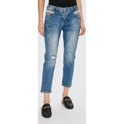 Guess Jeans - Jeansy Vanille. Niebieskie jeansy damskie Guess Jeans. Za 639.90 zł.