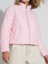 Pikowana kurtka ze stójką - różowy. Czerwone kurtki damskie Sinsay, l, bez wzorów, bez kaptura. Za 59.99 zł.