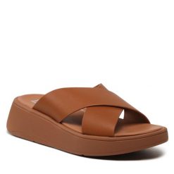 Klapki FitFlop. Brązowe klapki damskie FitFlop, bez wzorów, bez obcasa. Za 269.99 zł.