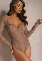 Beżowe Siateczkowe Body z Gorsetowymi Przeszyciami i Delikatną Falbanką Modulsa. Brązowe bluzki damskie Renee, m, bez wzorów, z tiulu, eleganckie, bez kołnierzyka, bez ramiączek. Za 89.99 zł.