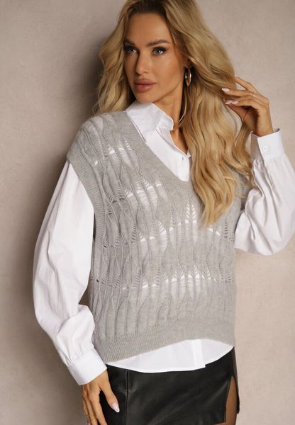 Biała Koszula z Szarą Sweterkową Kamizelką przez Głowę Irithania. Białe bluzki damskie Renee, bez wzorów, klasyczne, bez kołnierzyka, bez ramiączek. Za 129.99 zł.