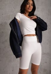 Białe Elastyczne Szorty Biker High Waist Diovien. Białe szorty damskie Renee, m, bez wzorów, prążkowane, z podwyższonym stanem. Za 49.99 zł.