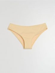 Strukturalny dół od bikini - kremowy. Białe bikini damskie Sinsay, l, bez wzorów. Za 19.99 zł.