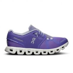 Buty do biegania damskie On Running Cloud 5. Fioletowe obuwie sportowe damskie On, bez wzorów, z materiału, do biegania. Za 812.00 zł.