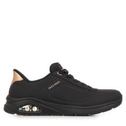 Buty do chodzenia damskie Skechers 190177BBK. Czarne obuwie sportowe damskie Skechers, bez wzorów, z jeansu, trekkingowe. Za 437.00 zł.
