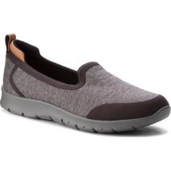 Półbuty CLARKS - Step Allena Lo 261340054 Black. Półbuty damskie marki Clarks. W wyprzedaży za 169.00 zł.