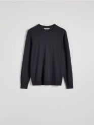 Wiskozowy sweter - szary. Szare swetry przez głowę męskie Reserved, l, bez wzorów, z dzianiny, bez kołnierzyka. W wyprzedaży za 49.99 zł.