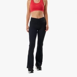 Długie legginsy trening damska Swedemount Core Wrap Jazz Tights szybkoschnące. Czarne bielizna termoaktywna damska SWEDEMOUNT, bez wzorów, z tkaniny, długie, do biegania. Za 169.99 zł.