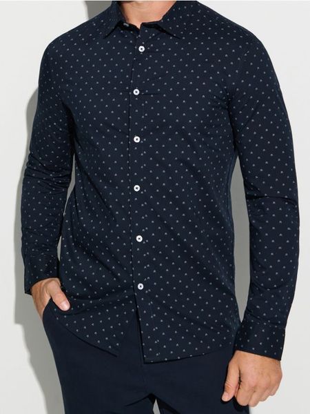 Koszula ze wzorem - granatowy. Niebieskie koszule męskie Sinsay, l, bez wzorów, bez kołnierzyka, bez ramiączek. Za 49.99 zł.