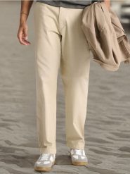 Spodnie straight fit - Inny. Spodnie materiałowe męskie Sinsay, bez wzorów. Za 49.99 zł.